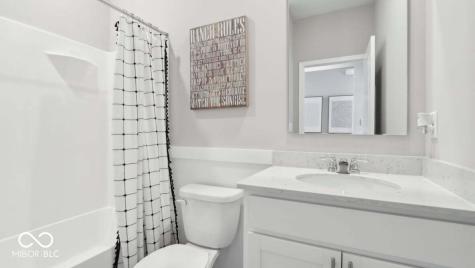 232 Aster Way Greenfield IN 46140