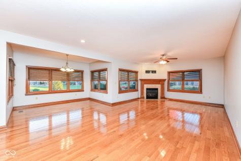 1111 Morningside Court Greenfield IN 46140