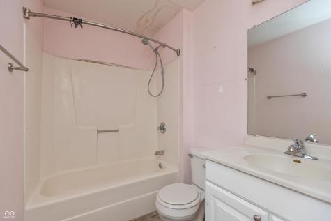 1427 Pearl Street Columbus IN 47201