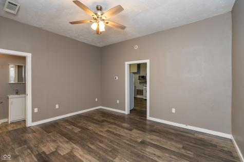 1427 Pearl Street Columbus IN 47201