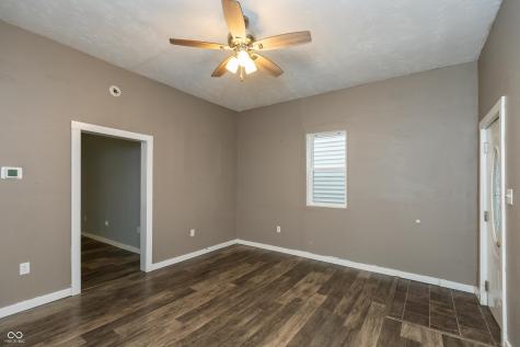 1427 Pearl Street Columbus IN 47201
