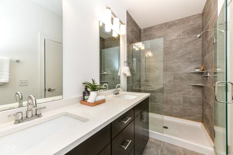 1535 Tannery Way Indianapolis IN 46202