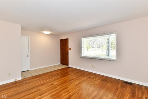 7953 Forest Park Drive Indianapolis IN 46217