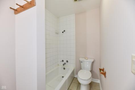 7953 Forest Park Drive Indianapolis IN 46217