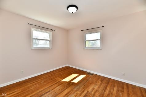 7953 Forest Park Drive Indianapolis IN 46217