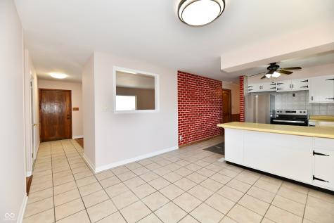 7953 Forest Park Drive Indianapolis IN 46217