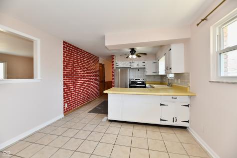 7953 Forest Park Drive Indianapolis IN 46217