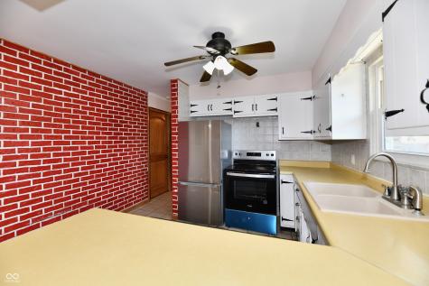 7953 Forest Park Drive Indianapolis IN 46217
