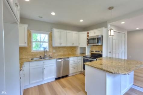 11005 Cornell Street Carmel IN 46280