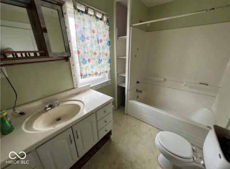 2607 E 12th Street Indianapolis IN 46201