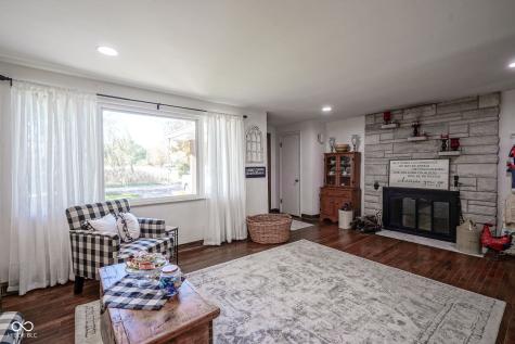 5789 E County Road 200 N Avon IN 46123