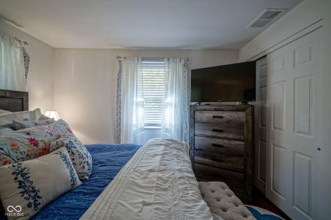 5789 E County Road 200 N Avon IN 46123