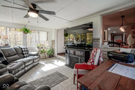 5789 E County Road 200 N Avon IN 46123