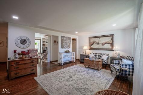 5789 E County Road 200 N Avon IN 46123