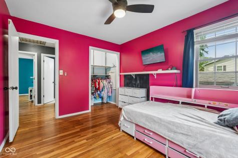 8836 Briarclift Road Indianapolis IN 46256