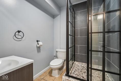 8836 Briarclift Road Indianapolis IN 46256