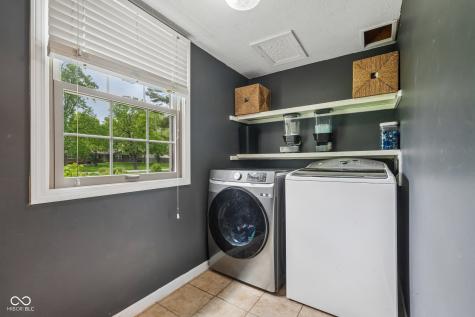 8836 Briarclift Road Indianapolis IN 46256
