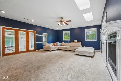 8836 Briarclift Road Indianapolis IN 46256