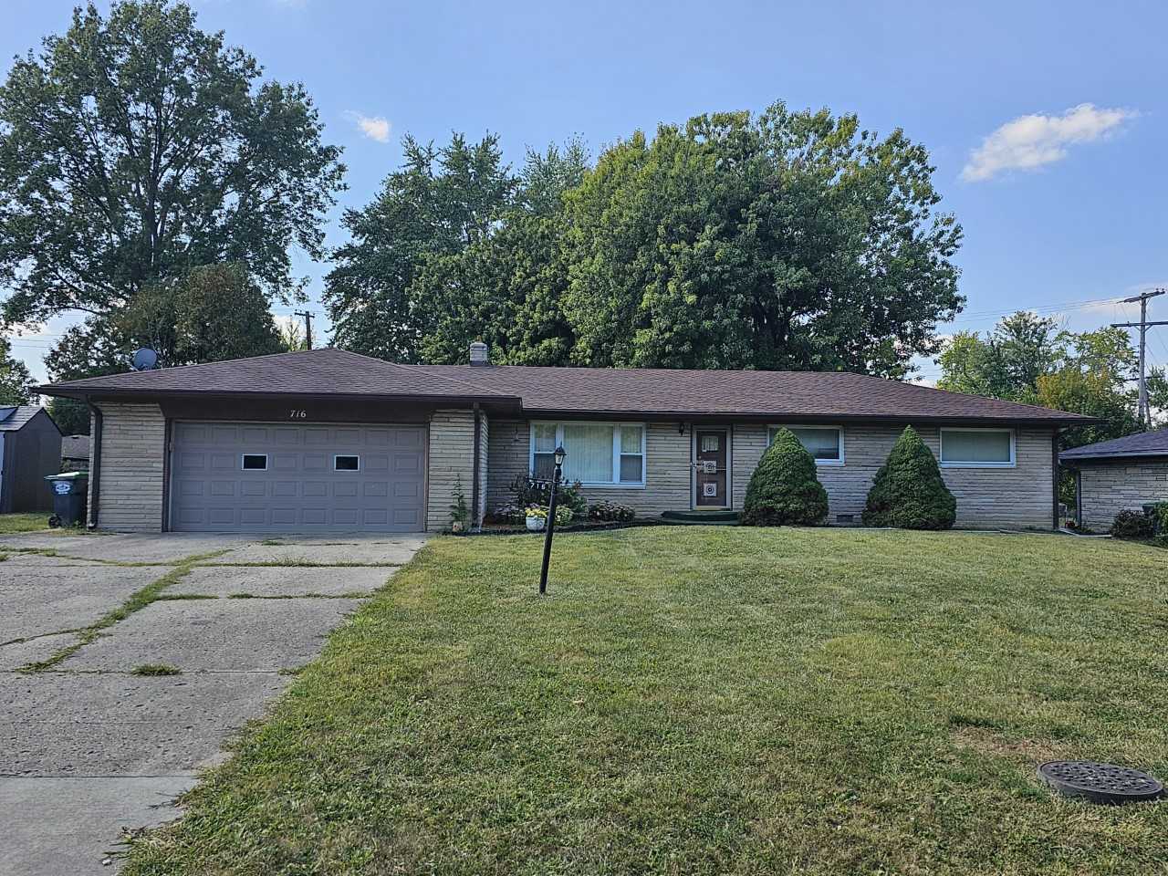 716 Howard Road Greenwood IN 46142