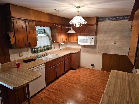 716 Howard Road Greenwood IN 46142