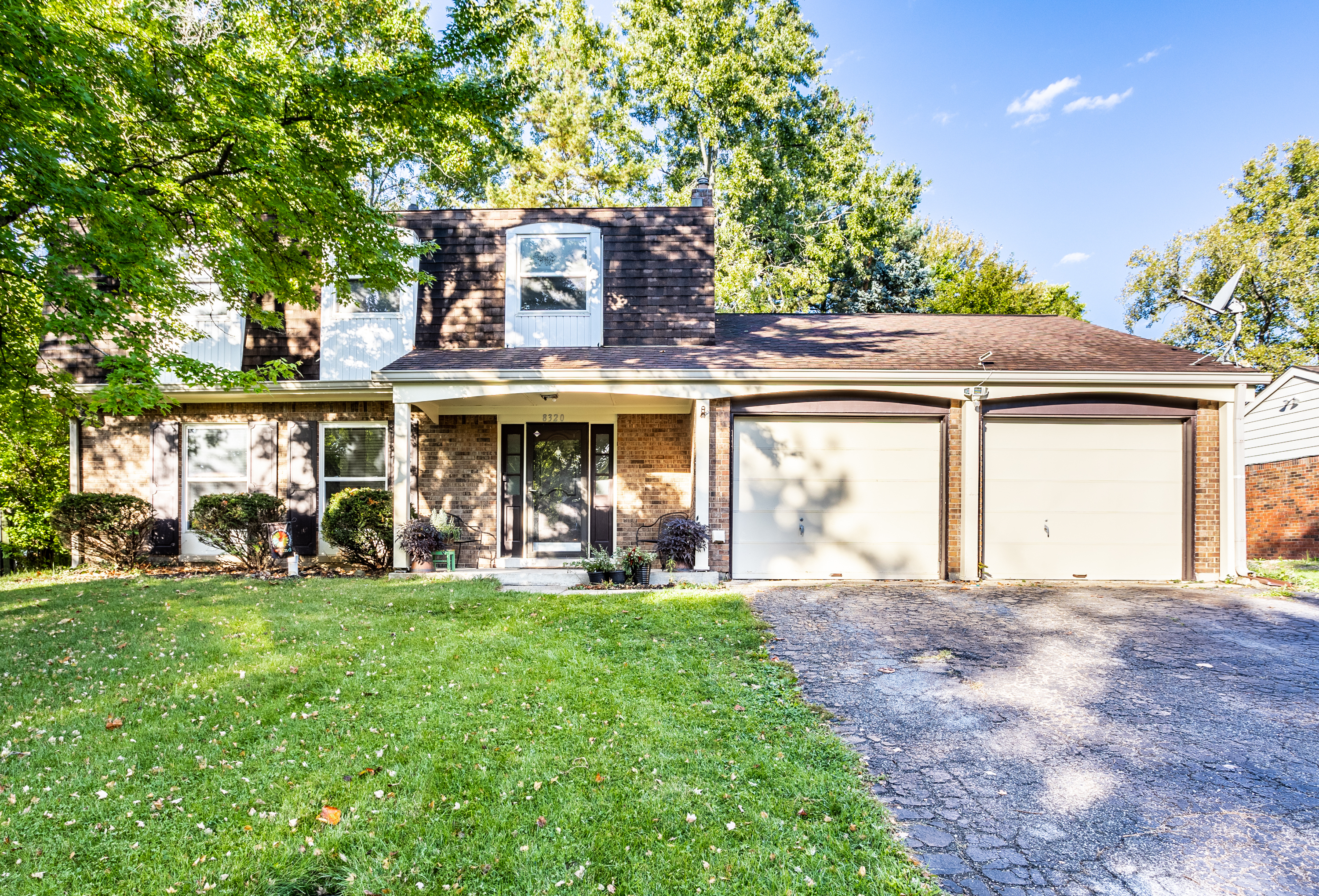 8320 Charter Oak Drive Indianapolis IN 46260