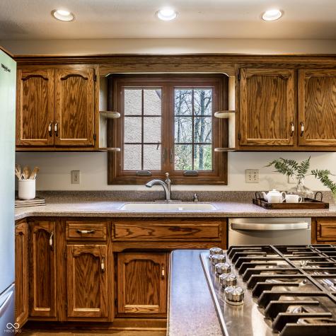 4731 Moss Creek Court Indianapolis IN 46237