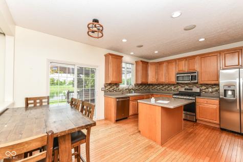 13973 Avalon E Drive Fishers IN 46037