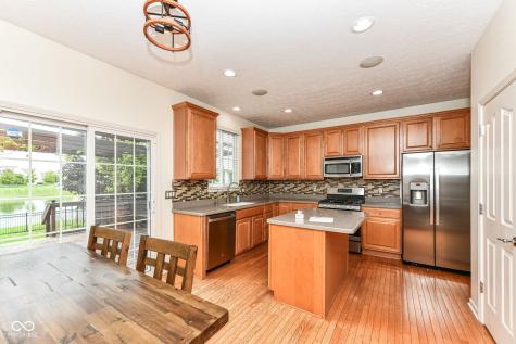 13973 Avalon E Drive Fishers IN 46037