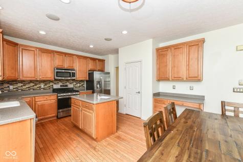13973 Avalon E Drive Fishers IN 46037