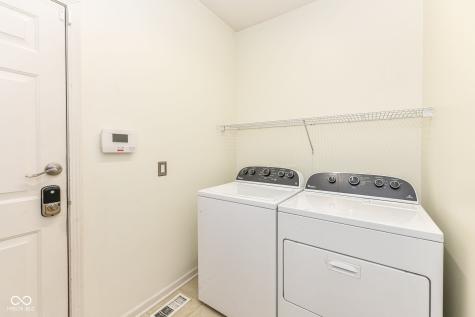 13973 Avalon E Drive Fishers IN 46037