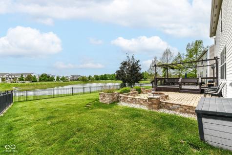 13973 Avalon E Drive Fishers IN 46037