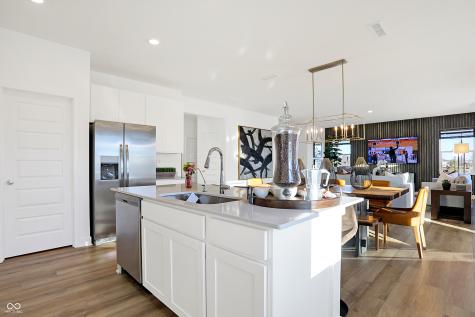 15546 Alperton Road Fishers IN 46037