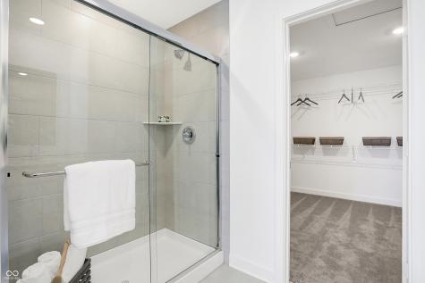 15546 Alperton Road Fishers IN 46037