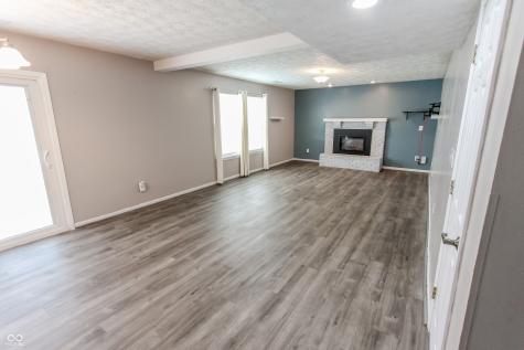 3929 Owster Lane Indianapolis IN 46237