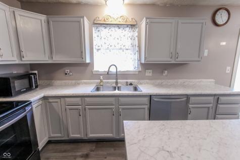 3929 Owster Lane Indianapolis IN 46237