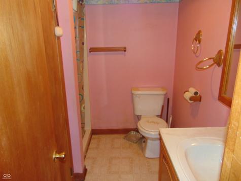 137 E Vine Street Jamestown IN 46147