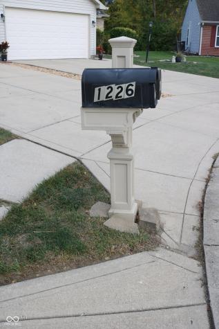 1226 Long Shore Drive Indianapolis IN 46217