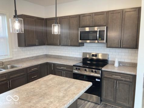 117 N Hamilton Street Shelbyville IN 46176