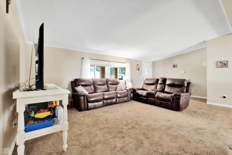 38 Fountain Lake Drive Greenfield IN 46140