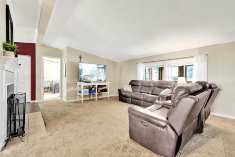 38 Fountain Lake Drive Greenfield IN 46140