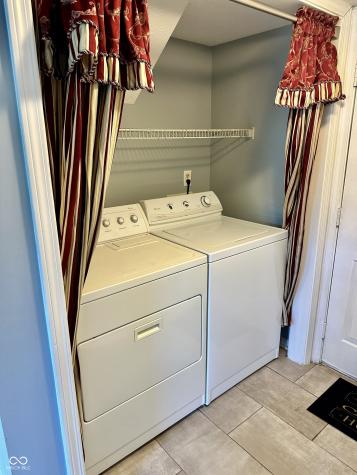5216 Longmeadow Court Indianapolis IN 46221