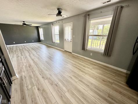 5216 Longmeadow Court Indianapolis IN 46221