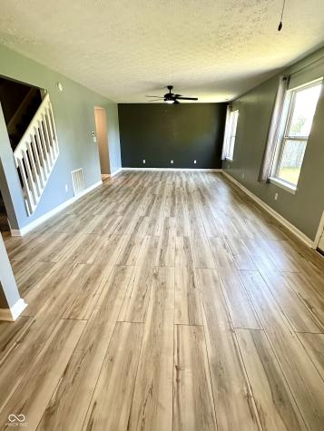 5216 Longmeadow Court Indianapolis IN 46221
