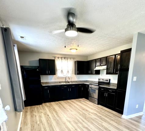 5216 Longmeadow Court Indianapolis IN 46221