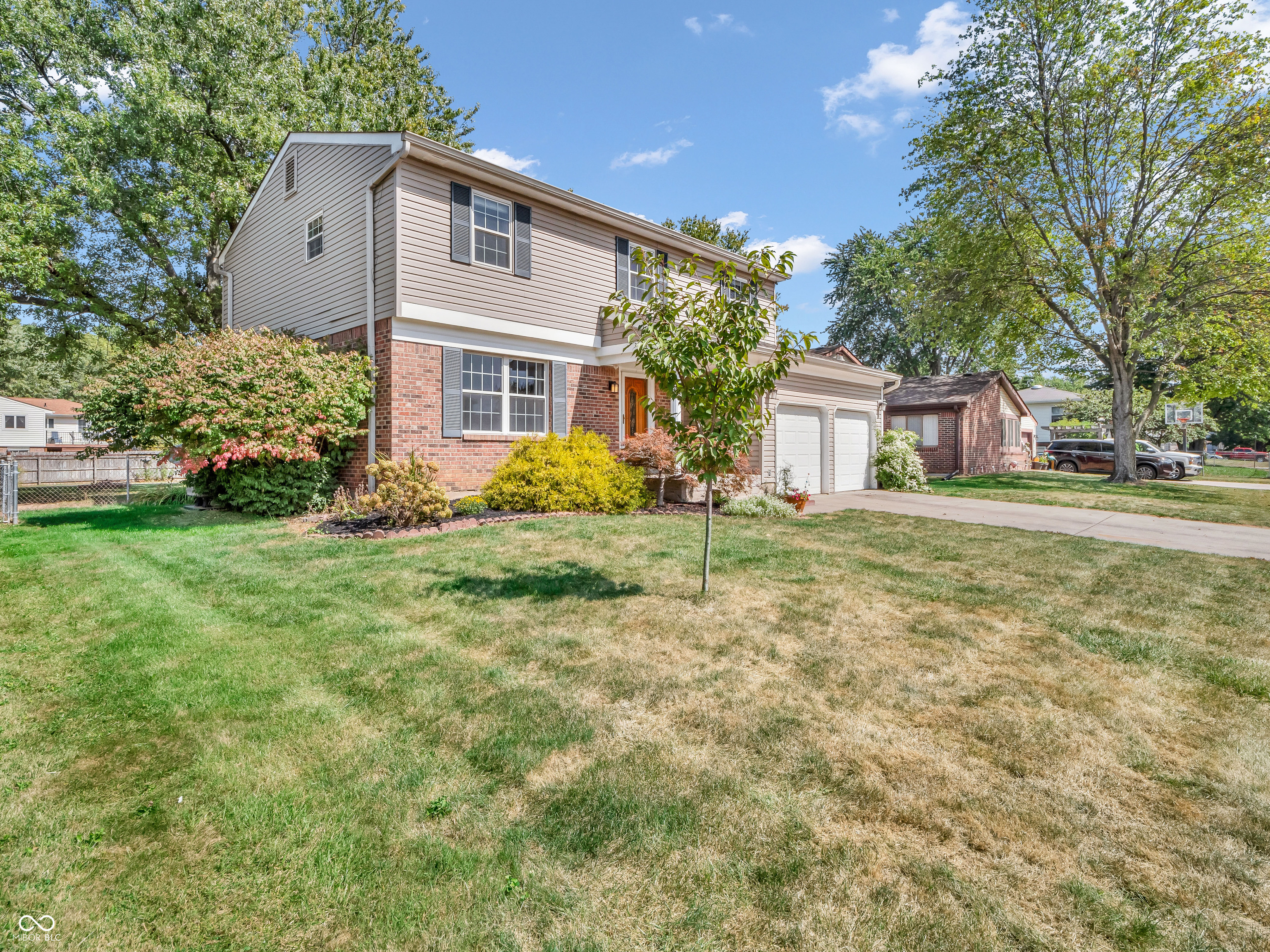 5316 Honey Comb Lane Indianapolis IN 46221