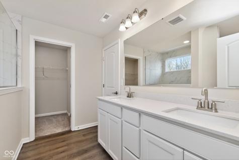 922 Rivendell Drive Avon IN 46123