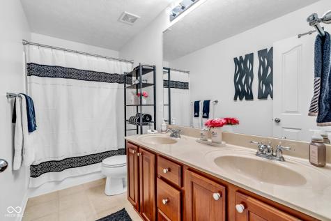 5860 Ramsey Drive Noblesville IN 46062