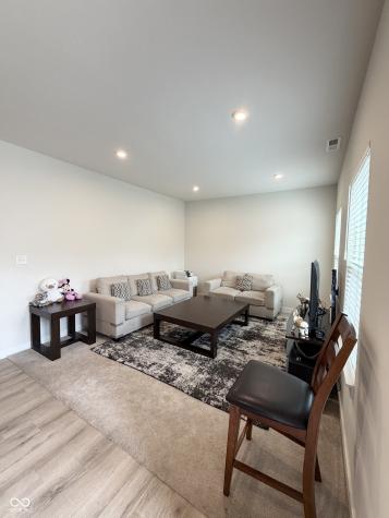 390 Gathering Lane Greenwood IN 46143