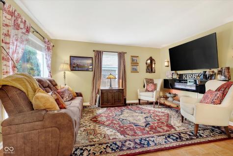 2206 E Northgate Street Indianapolis IN 46220