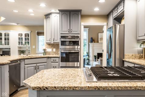 665 Nottingham Court Carmel IN 46032
